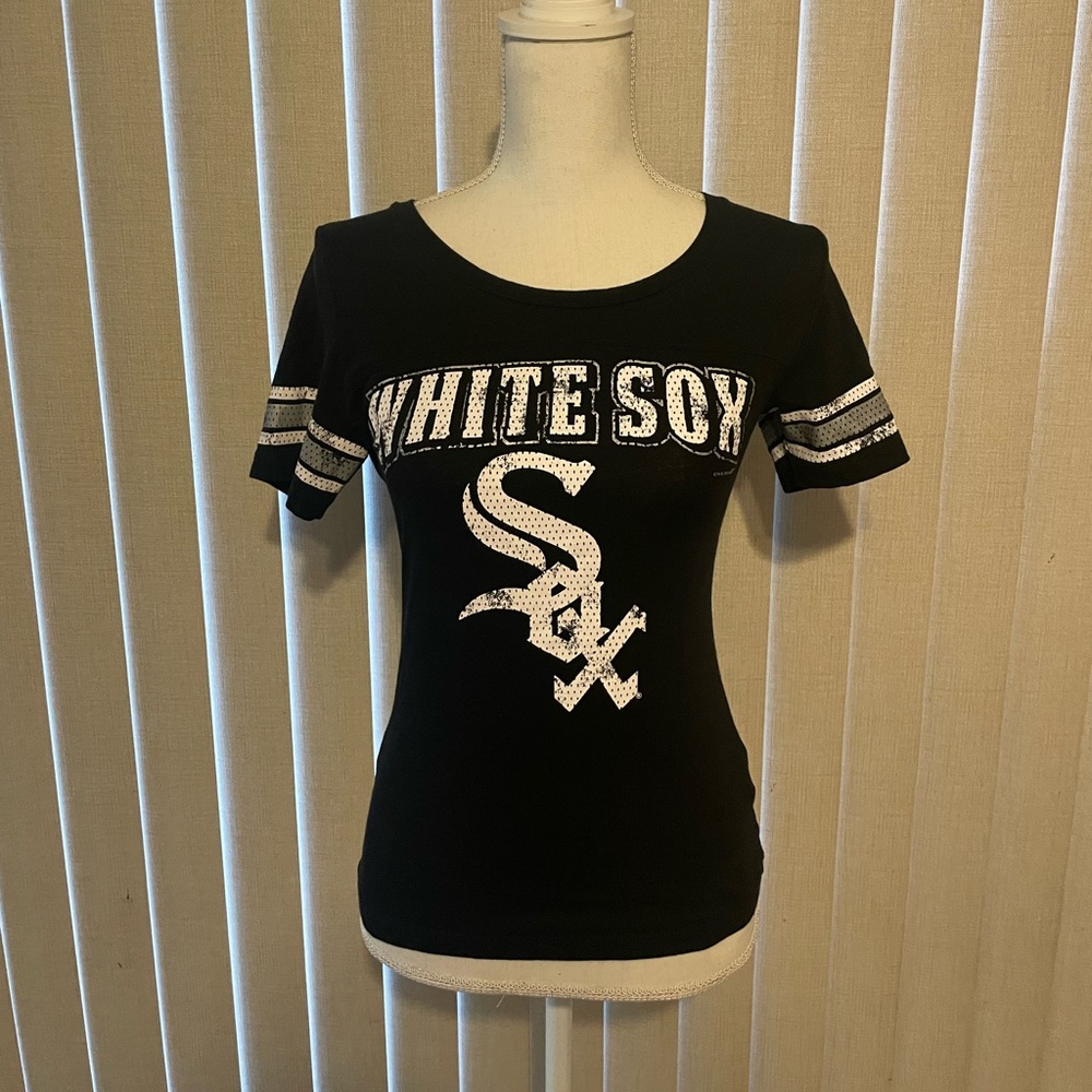 5th & Ocean White Sox Black Tee Size Small